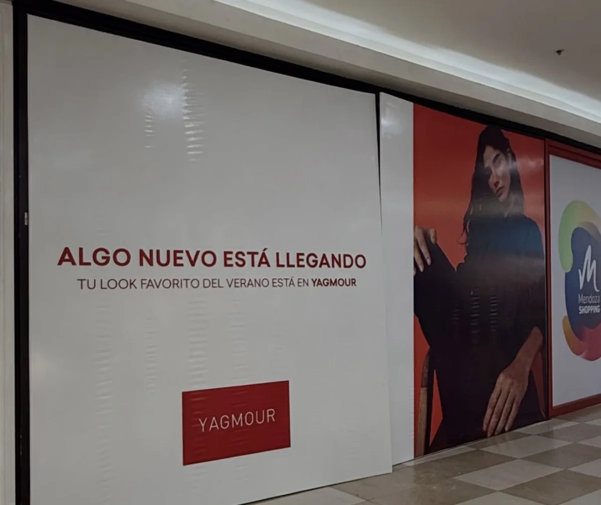 Yagmour — el frente cerrado durante la obra